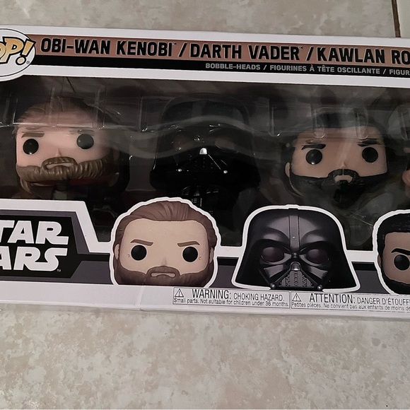 Funko Star Wars Character Collection with Black and Brown Accents - Picture 2 of 8